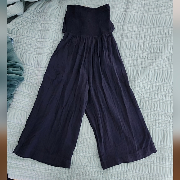 Bishop + Young Elvia Tie Front Jumpsuit in NAVY Size Medium NWOT - Picture 3 of 6